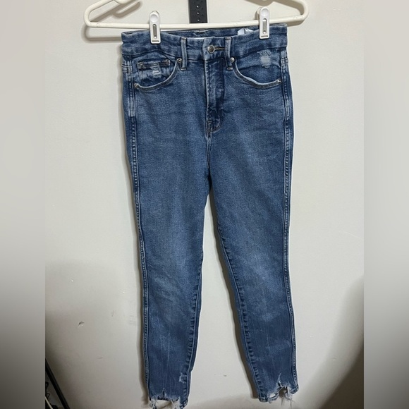 Good America Good Curve Distressed Jeans Sz 0/25 - Picture 2 of 9